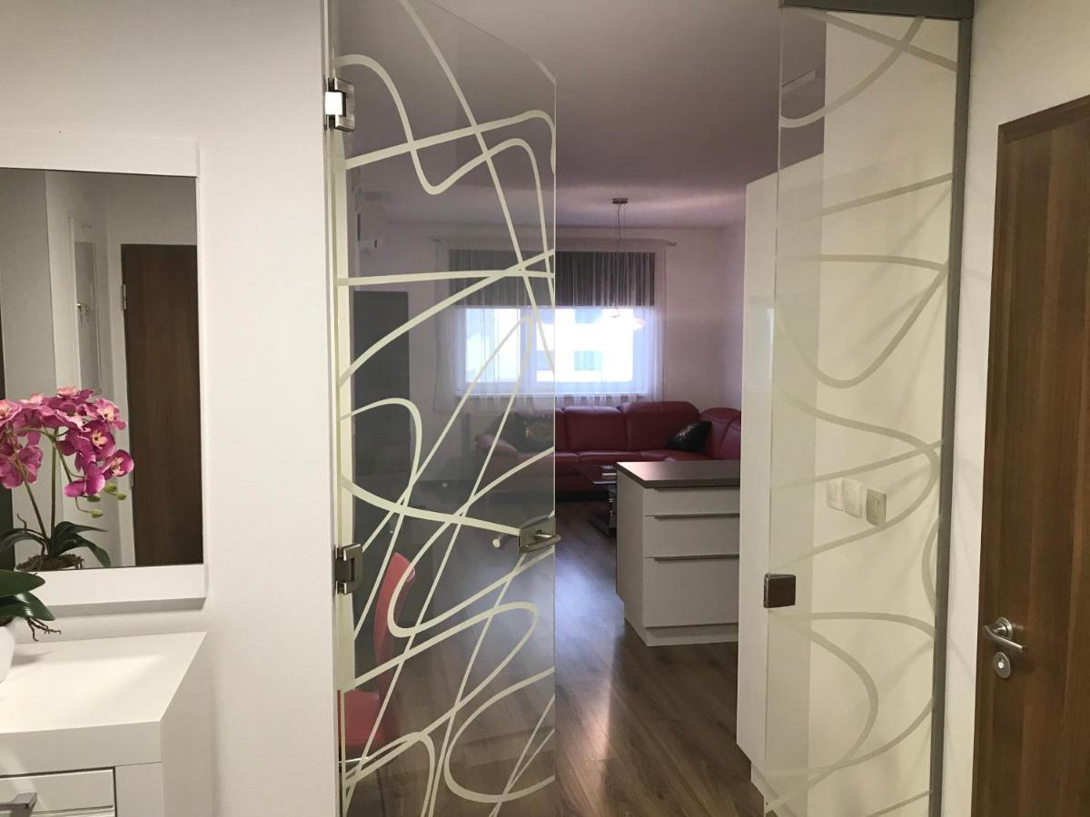 Foreta Bratislava Bagian luar foto